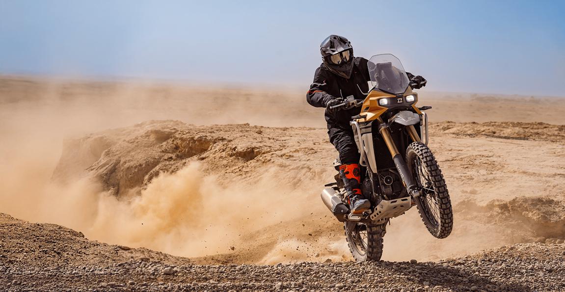KOVE 800X Rally w terenie