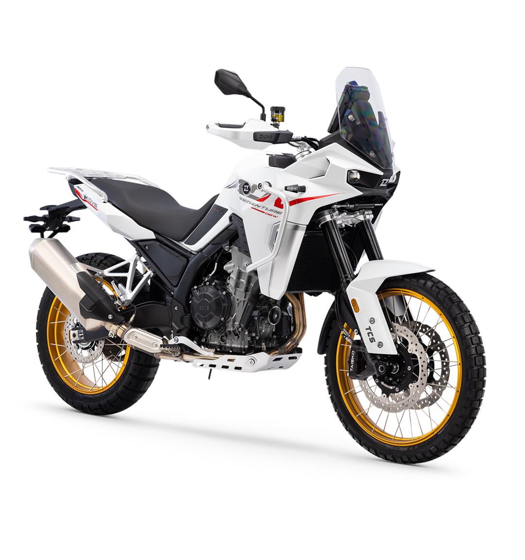 KOVE 800X Pro 2026 – motocykl adventure, wersja biała
