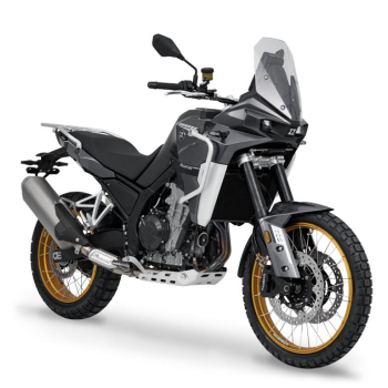 KOVE 800X Touring – widok z boku