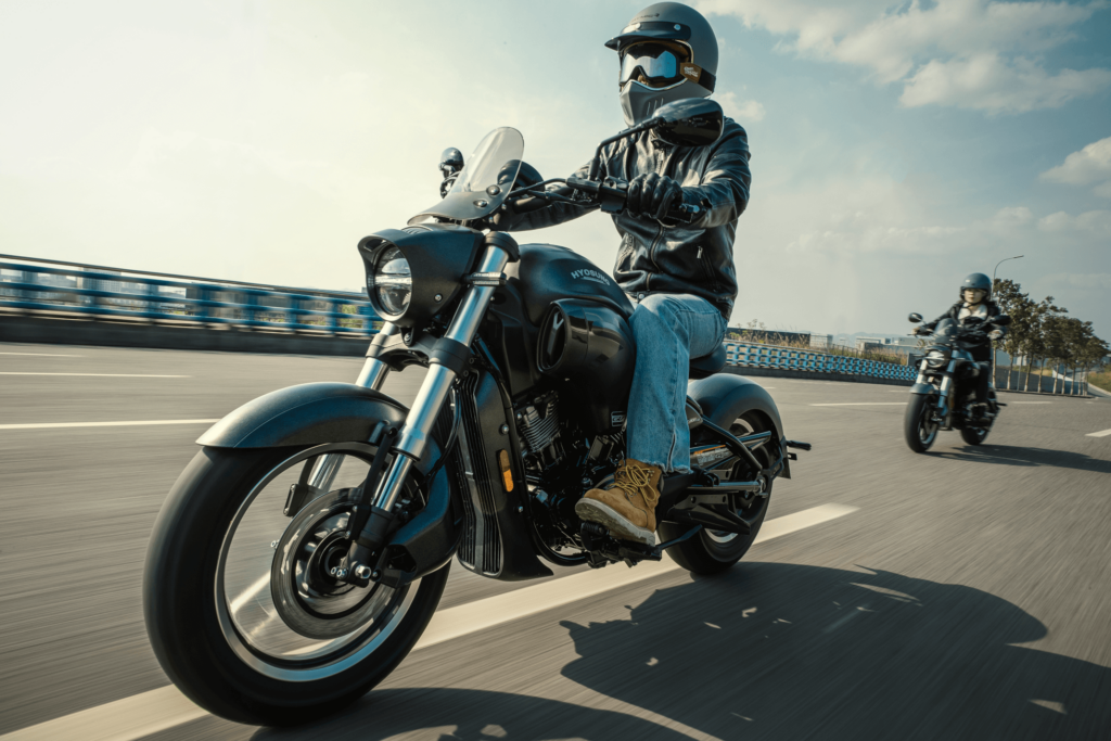 Hyosung GV125R w trasie