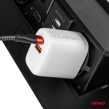 Ładowarka sieciowa PRO-09 USB + USB-C 20W Quick Ch-140647