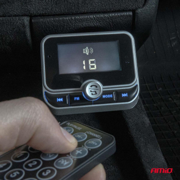 Transmiter samochodowy FM z pilotem 2×USB-A 12V 24-148621