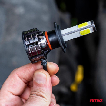 Żarówki samochodowe LED COB 4Side AMiO H1 AMIO-028-50962