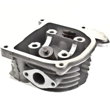 GŁOWICA KOMPLETNA DO CYLINDRA GY6 4T 50CCM 46.5 MM