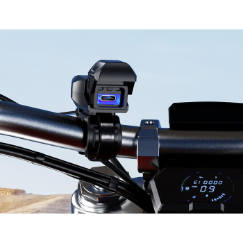 Motocyklowe gniazdo USB MUS18-83833