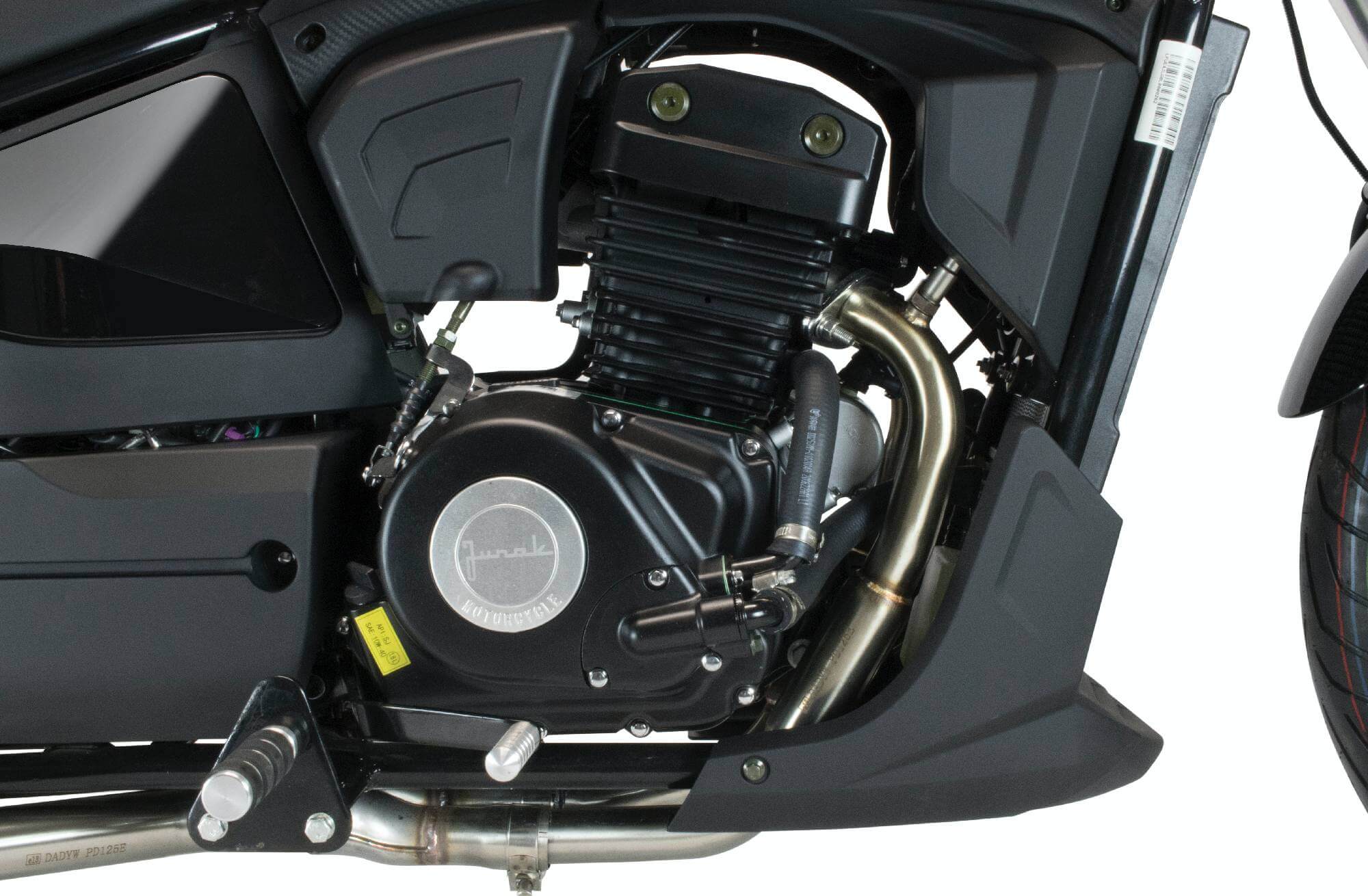 JUNAK M15 125 – silnik