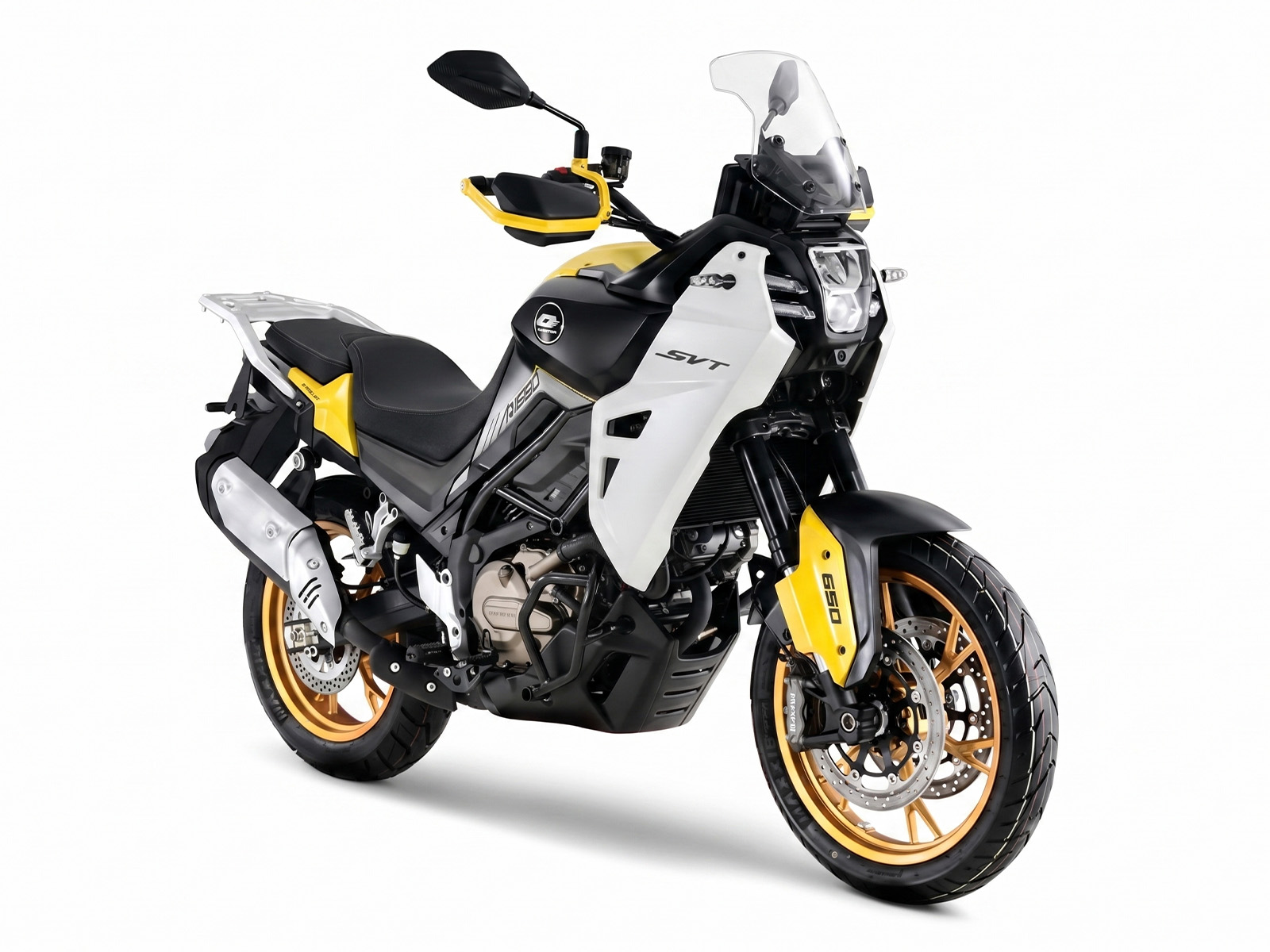 QJMOTOR SVT 650 – Rajdowe inspiracje