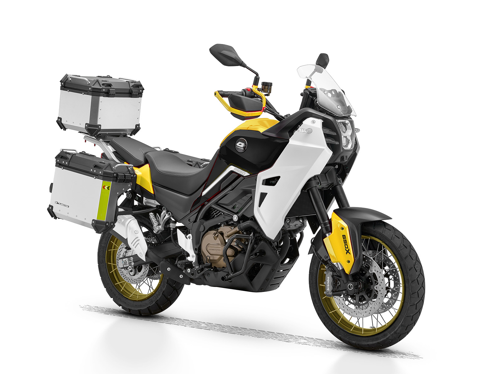 QJMOTOR SVT 650X – Stworzony do bezdroży